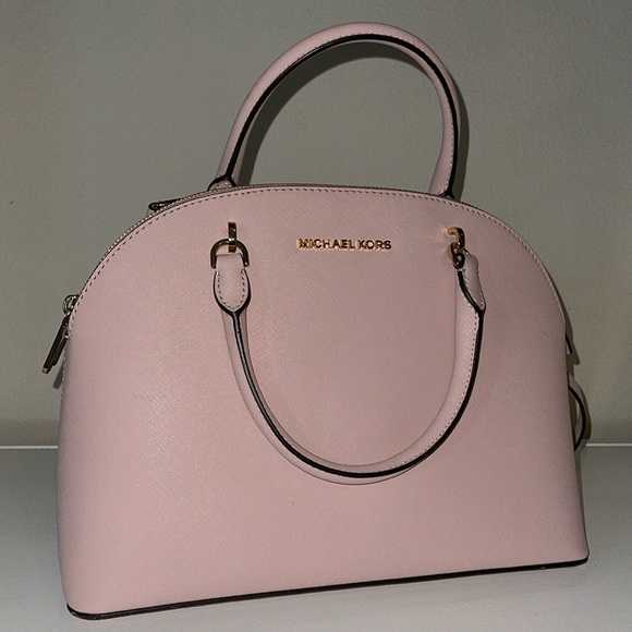 MAKE AN OFFER | Michael Kors Baby Pink Large Emmy Dome Purse/Satchel 💗 - Picture 2 of 16